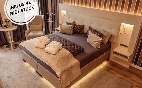 Anacapri Gästehaus Girona